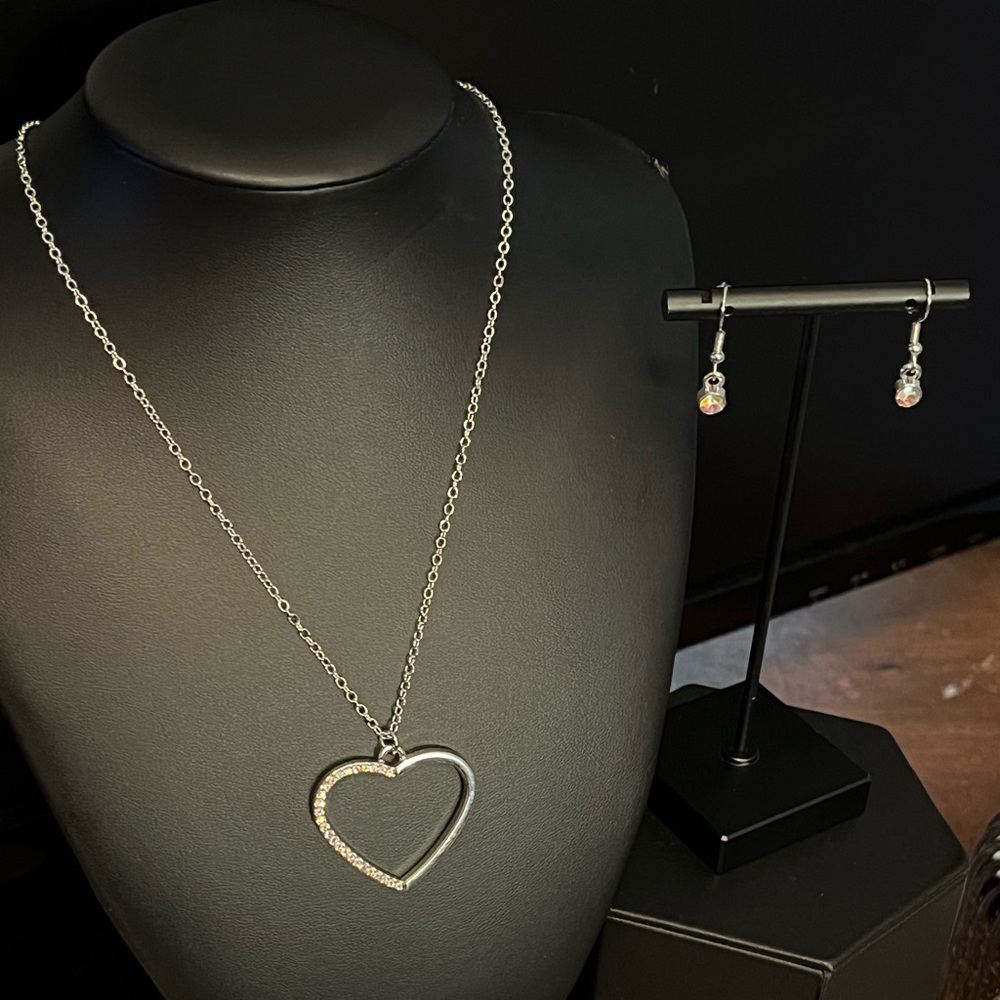 Silver Heart Pendant Necklace and Earrings Set